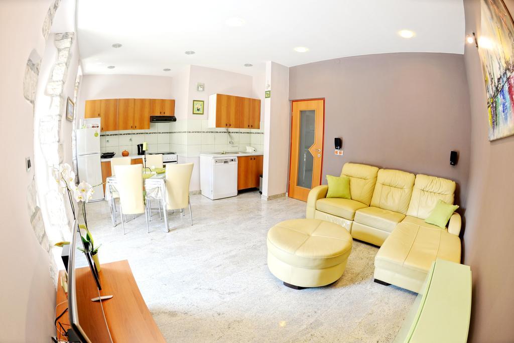 Apartman Harmony Appartement Pula Buitenkant foto
